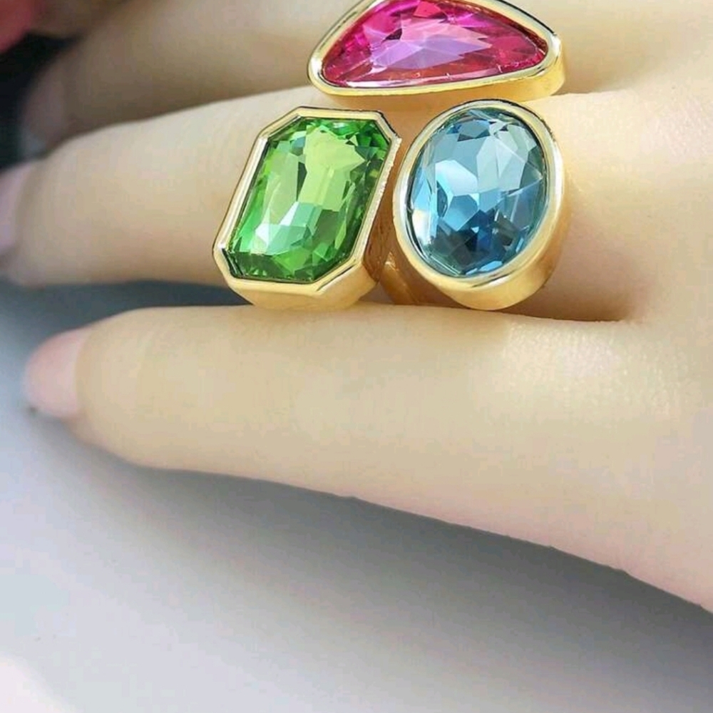 Vintage Adjustable Crystal Ring